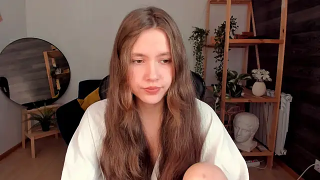 MaryannSoftt online show from 10-19-25, 03:26