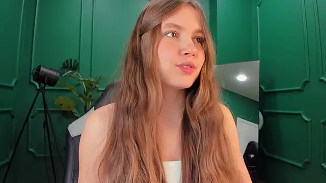 MaryannSoftt online show from 02-26-25, 02:59