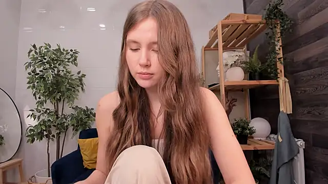 MaryannSoftt online show from 02-06-25, 04:25