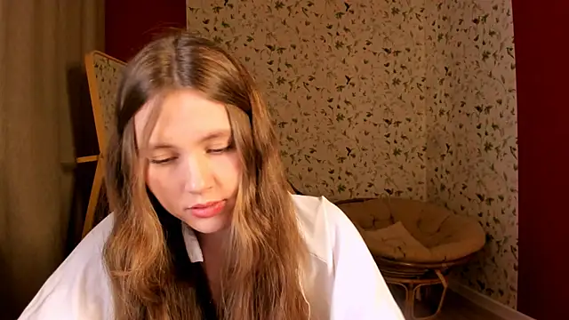 MaryannSoftt online show from 12-18-25, 08:12