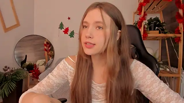 MaryannSoftt online show from 12-14-25, 04:34