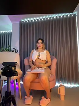 ashlyestone online show from 10-30-25, 08:50