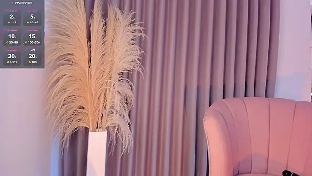 ashlyestone online show from 11-16-25, 04:17