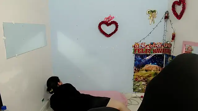 victoria jones online show from 12-16-25, 05:50