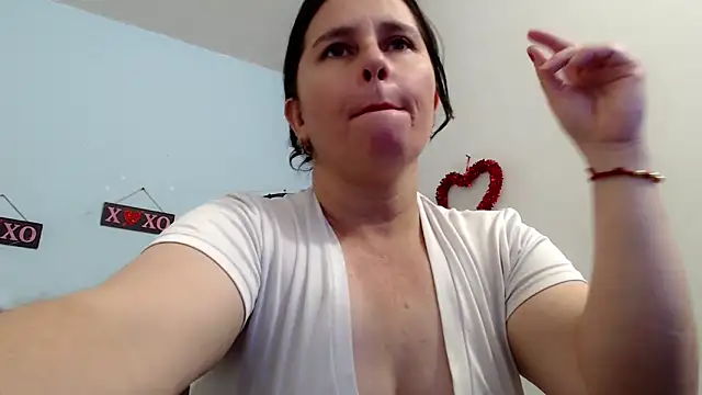 victoria jones online show from 11-01-25, 12:54