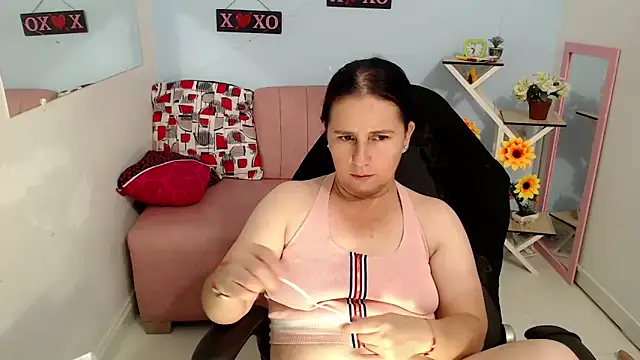 victoria jones online show from 09-23-25, 04:36