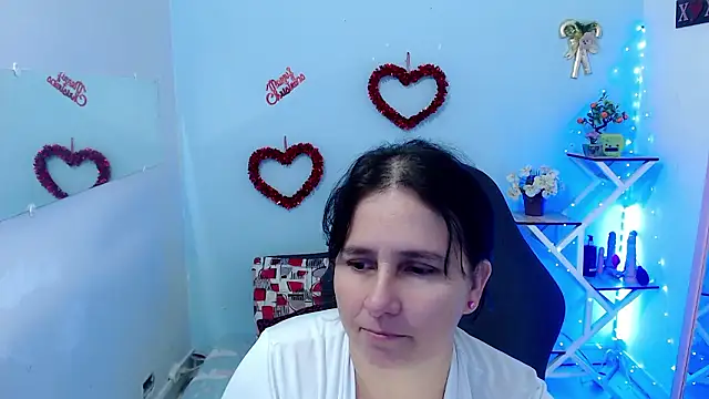 victoria jones online show from 01-07-26, 02:44