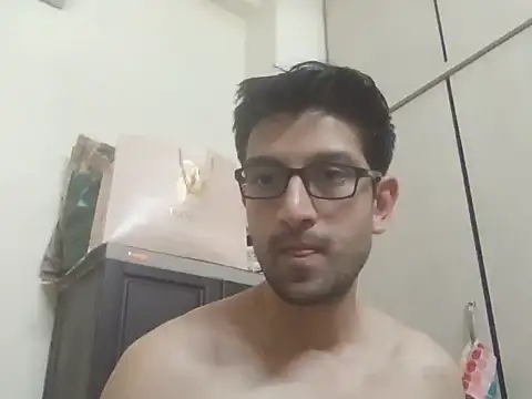 Snapshot of arjun_077 chatting on 05-20-26, 05:43 arjun 077 online show from 05-20-26, 05:43