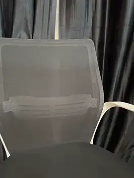 Diya Chopra online show from 11-29-25, 04:12