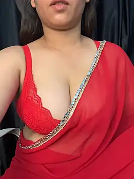 Snapshot of Diya_Chopra chatting on 05-27-26, 04:09 Diya Chopra online show from 05-27-26, 04:09