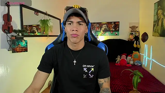 Damian latinxxx online show from 04-11-26, 01:24