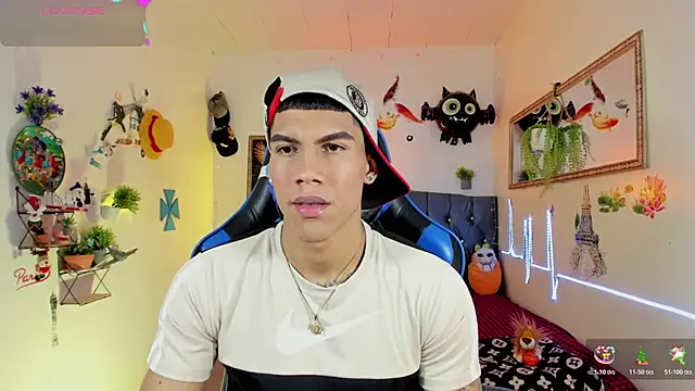 Damian latinxxx online show from 11-10-25, 03:00