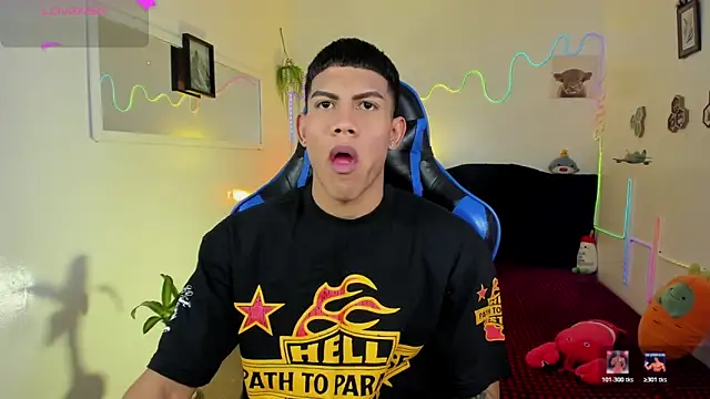 Snapshot of Damian_latinxxx chatting on 02-15-26, 03:07 Damian latinxxx online show from 02-15-26, 03:07