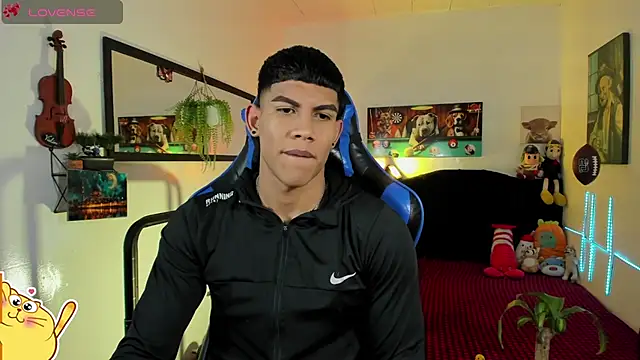 Damian latinxxx online show from 04-18-26, 03:09