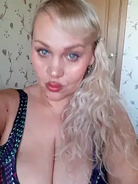 IsabellaBoni online show from 04-10-26, 06:42