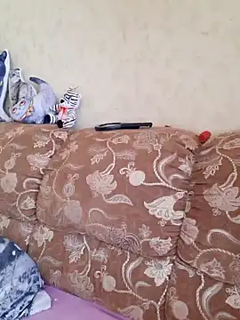 IsabellaBoni online show from 02-25-25, 10:59