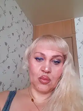 IsabellaBoni online show from 01-17-26, 07:23