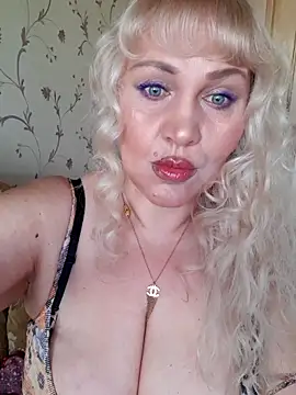 IsabellaBoni online show from 03-25-26, 06:24