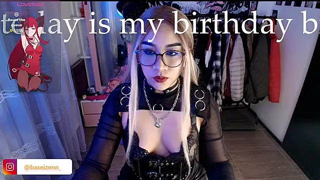 exodiakinky2 online show from 02-13-26, 04:12