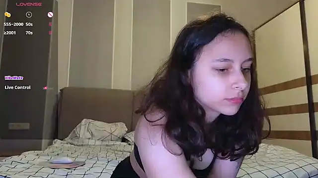 Agatha Sade online show from 02-11-25, 06:33