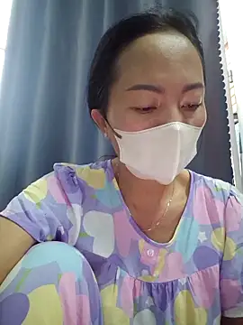 Baby-sexytits18 online show from 09-23-25, 11:23