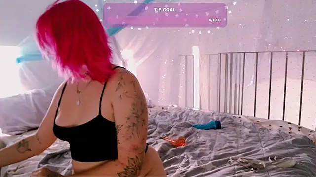 Snapshot of candy_lina chatting on 04-02-26, 10:00 candy lina online show from 04-02-26, 10:00