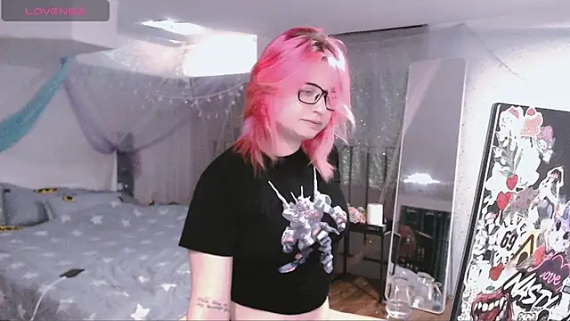 Snapshot of candy_lina chatting on 05-07-26, 11:24 candy lina online show from 05-07-26, 11:24