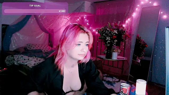 Snapshot of candy_lina chatting on 04-25-26, 12:41 candy lina online show from 04-25-26, 12:41