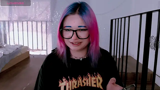 Snapshot of candy_lina chatting on 06-02-26, 09:31 candy lina online show from 06-02-26, 09:31