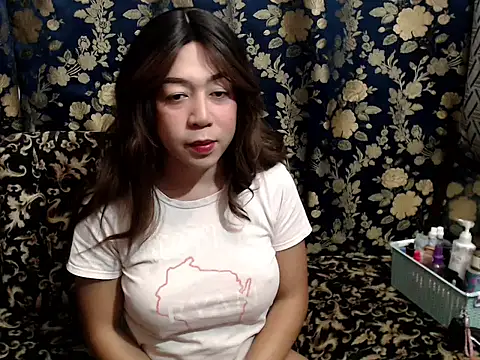 Snapshot of urprincessnicolexxx chatting on 05-18-26, 09:25 urprincessnicolexxx online show from 05-18-26, 09:25