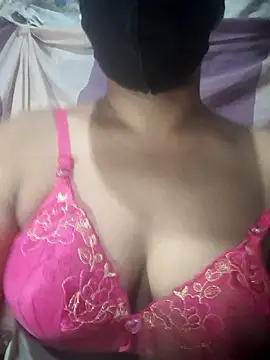 Tharukasenevirathne online show from 07-27-26, 04:36