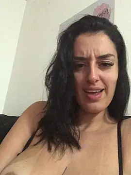 Snapshot of Catmila94 chatting on 05-08-26, 07:50 Catmila94 online show from 05-08-26, 07:50