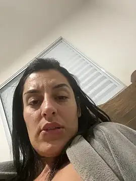 Snapshot of Catmila94 chatting on 07-16-26, 04:42 Catmila94 online show from 07-16-26, 04:42