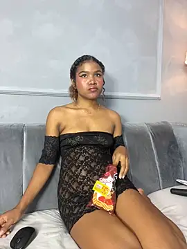 Isabellsmmith online show from 02-25-25, 06:47