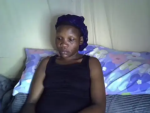 Snapshot of Sweet_serah chatting on 04-17-26, 03:31 Sweet serah online show from 04-17-26, 03:31