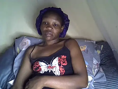 Snapshot of Sweet_serah chatting on 04-14-26, 03:44 Sweet serah online show from 04-14-26, 03:44