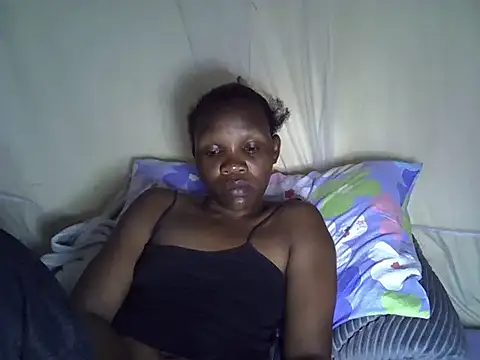 Snapshot of Sweet_serah chatting on 04-08-26, 03:08 Sweet serah online show from 04-08-26, 03:08