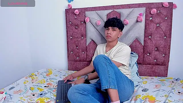 Santy carrington online show from 03-12-25, 12:53