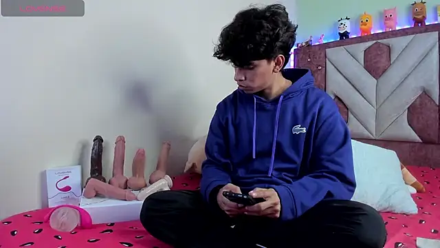 Santy carrington online show from 09-23-25, 03:46