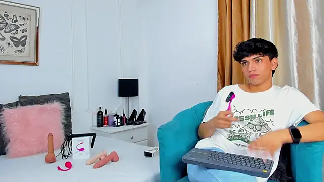 Santy carrington online show from 01-18-25, 12:02