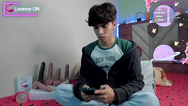 Santy carrington online show from 09-24-25, 03:24