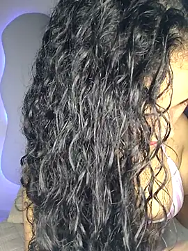 Snapshot of jaderossxx chatting on 05-08-26, 03:21 jaderossxx online show from 05-08-26, 03:21