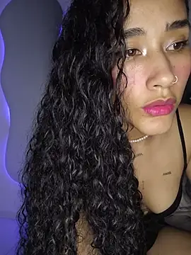 Snapshot of jaderossxx chatting on 07-16-26, 02:08 jaderossxx online show from 07-16-26, 02:08