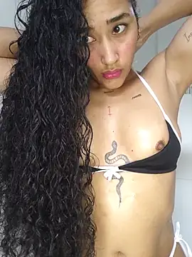 Snapshot of jaderossxx chatting on 07-17-26, 04:04 jaderossxx online show from 07-17-26, 04:04