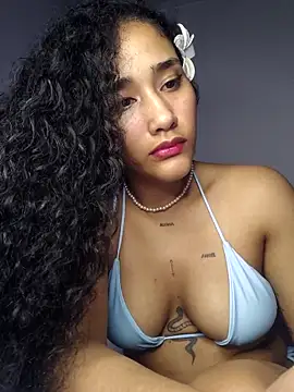 Snapshot of jaderossxx chatting on 05-28-26, 04:20 jaderossxx online show from 05-28-26, 04:20