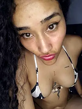 Snapshot of jaderossxx chatting on 05-17-26, 09:26 jaderossxx online show from 05-17-26, 09:26