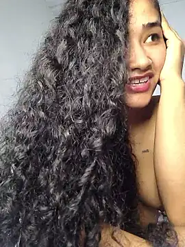 Snapshot of jaderossxx chatting on 05-08-26, 05:06 jaderossxx online show from 05-08-26, 05:06