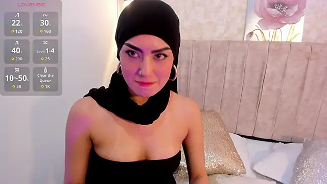 fatimarab online show from 11-18-25, 08:45