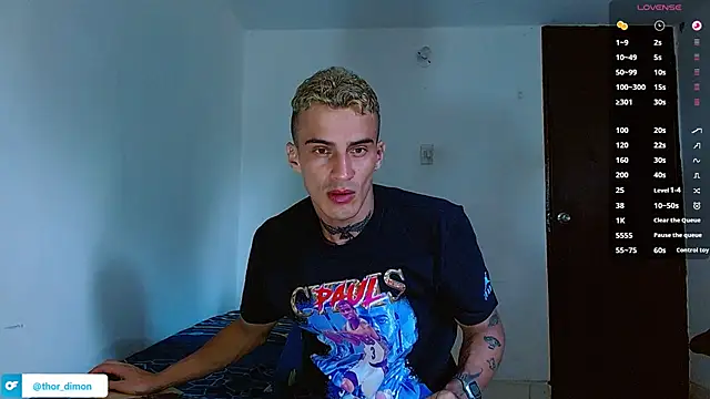Snapshot of bray_hotboy777 chatting on 06-25-26, 08:58 bray hotboy777 online show from 06-25-26, 08:58