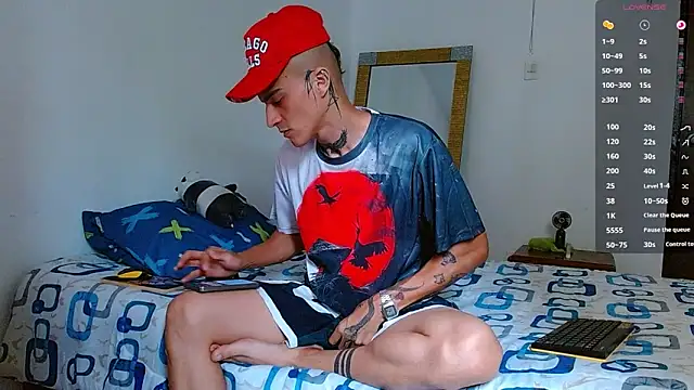 bray hotboy777 online show from 11-15-25, 07:18